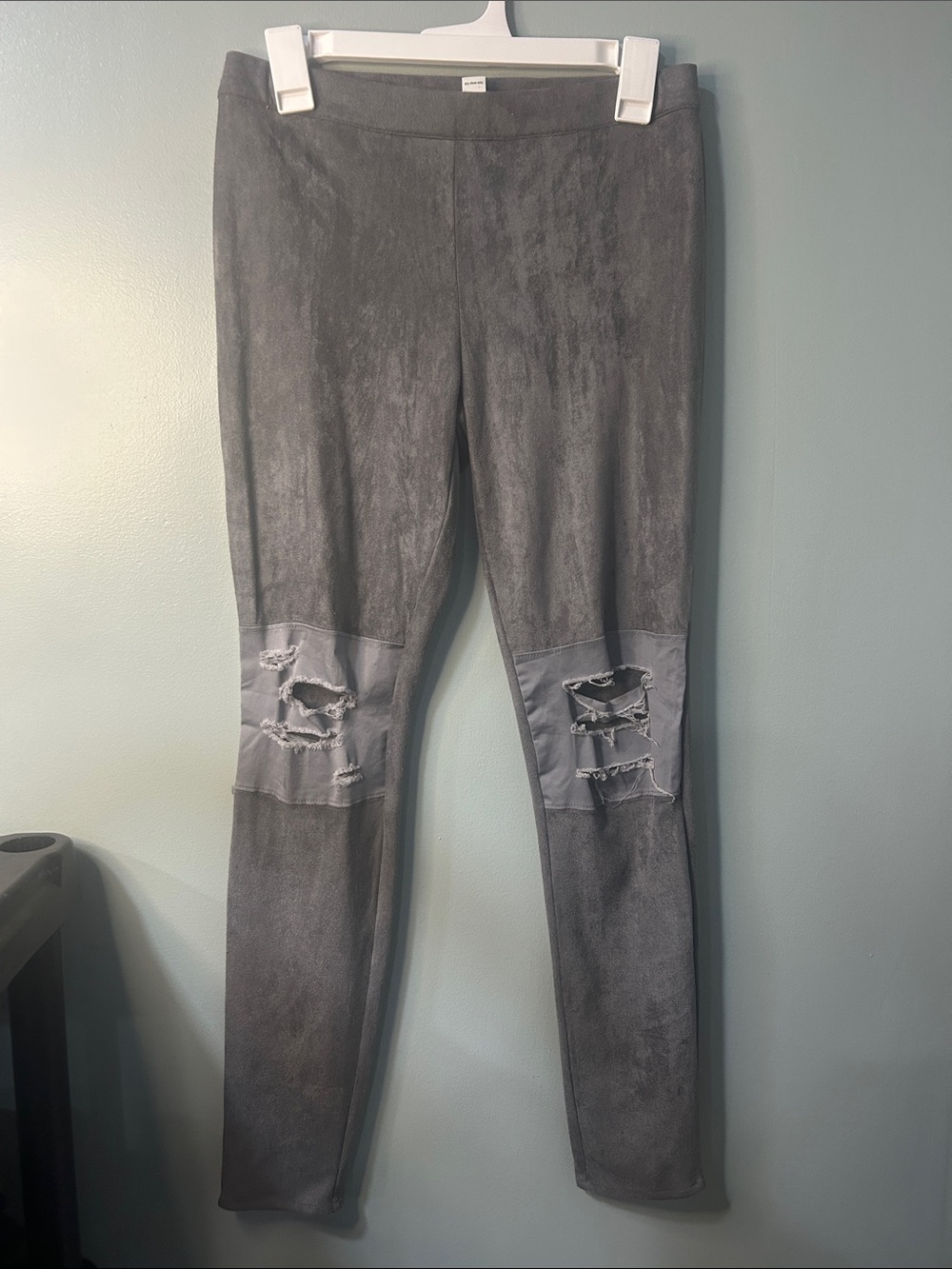 Gray Womens Distressed Knee Jeans Leggings - Picture 3 of 5